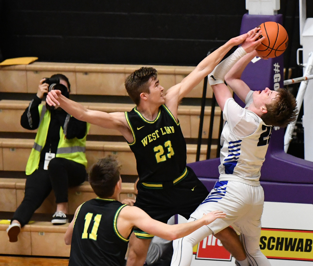 West Linn South Medford boys basketball Taylor Balkom 30